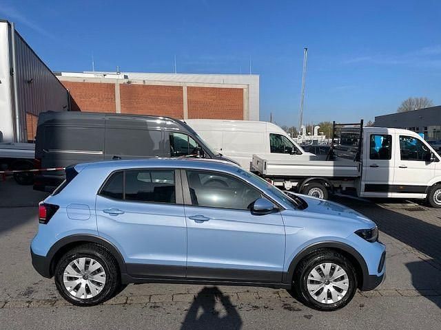 Gebraucht VW T-Cross 95 PS (69 kW) 2025 Clear blue metallic SUV