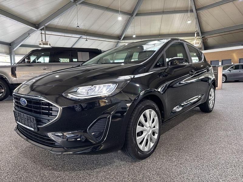 Schwarz Gebraucht 2022 Ford Fiesta Trend Limousine | 13.380 € - Bild 1/4