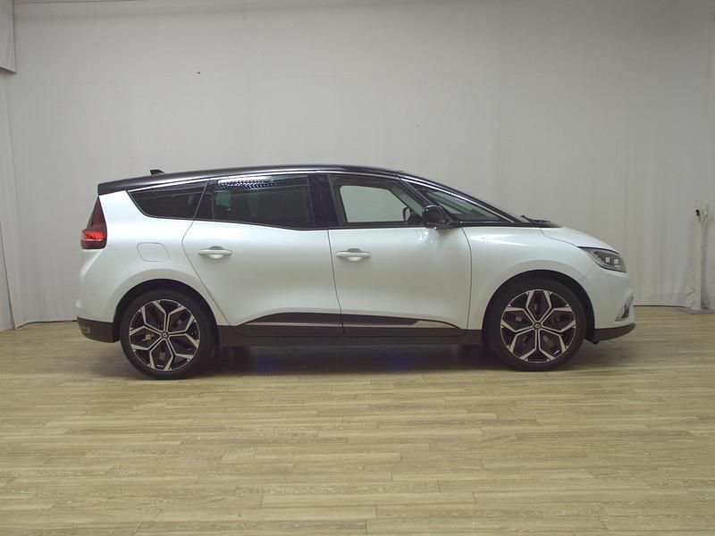 Weiss Gebraucht 2022 Renault Grand Scénic IV Intens Van / Kleinbus | 16.980 € (Superpreis) - Bild 1/4