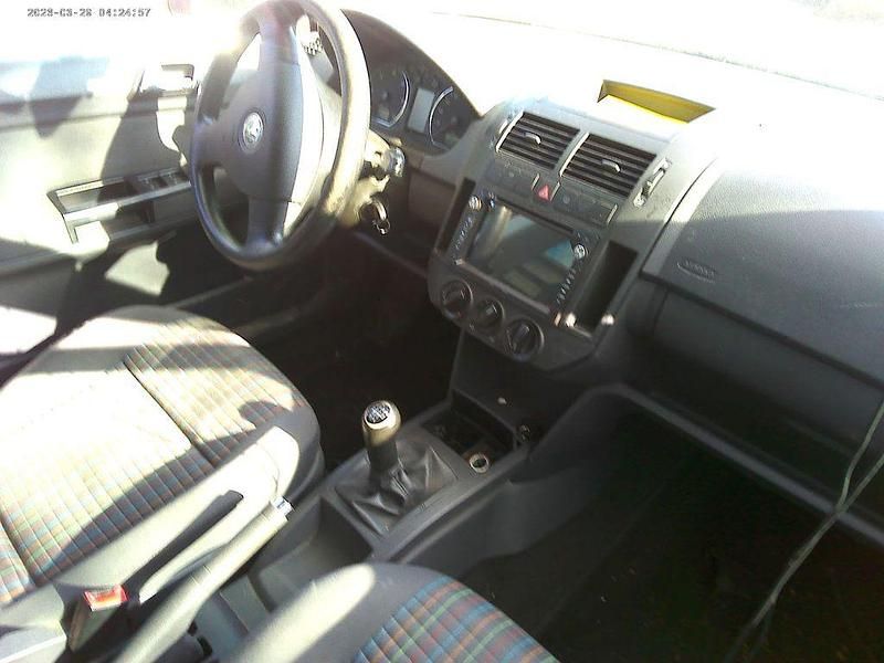 Gebraucht VW Polo Trendline 75 PS (55 kW) 2008 Schwarz Kleinwagen