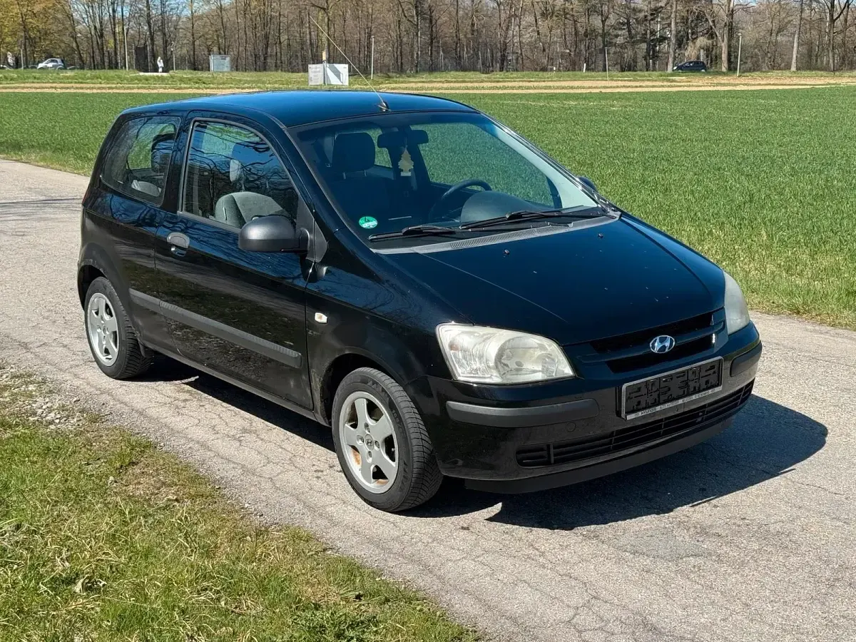 Second-hand Hyundai Getz 62 CP (45 kW) 2004 Negru Hatchback