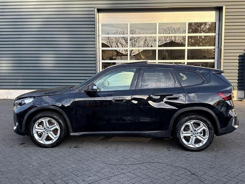 Gebraucht BMW iX1 225 kW (306 PS) 2025 Schwarz SUV