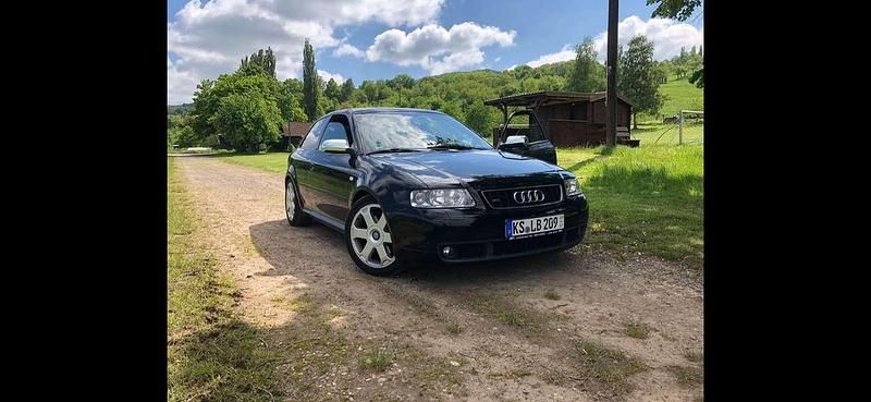 Gebraucht Audi S3 224 PS (164 kW) 2002 Schwarz Limousine