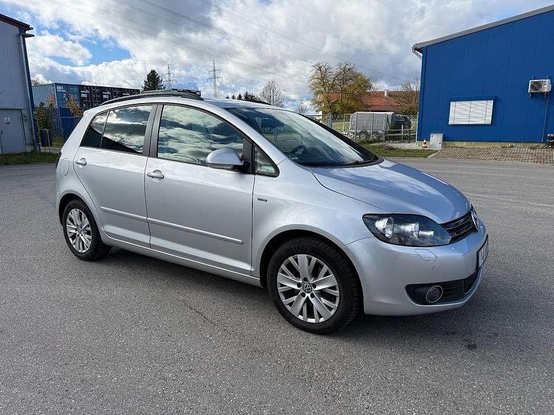 Silber Gebraucht 2013 VW Golf Plus Cross Life Van / Kleinbus | 9.999 € (Fairer Preis) - Bild 1/4