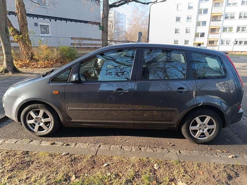 Gebraucht Ford Focus Ghia 125 PS (91 kW) 2005 Kombi