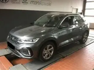 Gebraucht VW T-Roc Cabriolet R-line 150 PS (110 kW) 2025 SUV