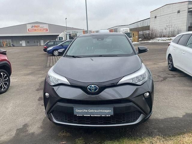 Grau Gebraucht 2022 Toyota C-HR Team SUV | 22.500 € (Guter Preis) - Bild 1/4