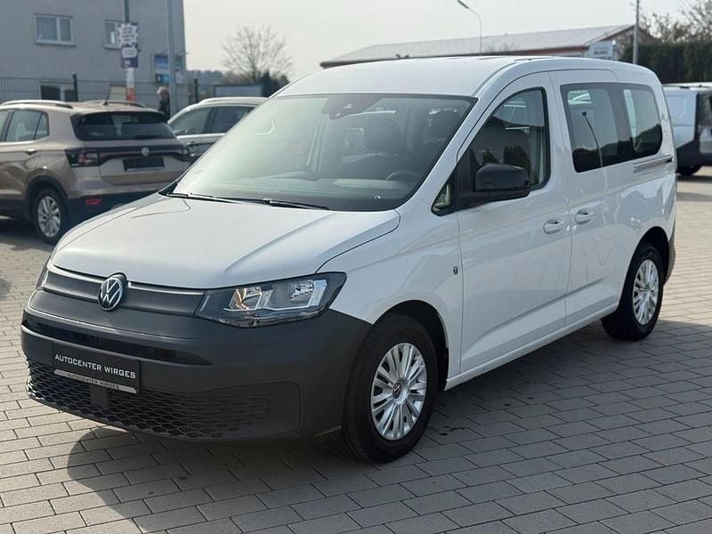 Gebraucht VW Caddy 102 PS (75 kW) 2022 Weiß Van / Kleinbus