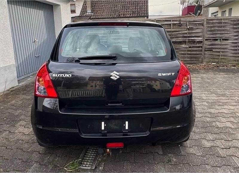 Gebraucht Suzuki Swift 75 PS (55 kW) 2009 Schwarz Kleinwagen