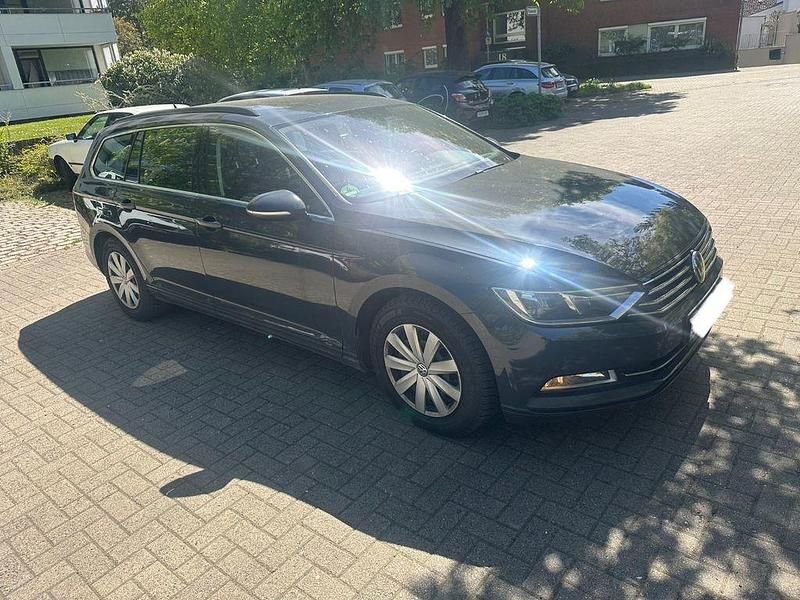 Gebraucht VW Passat Comfortline 150 PS (110 kW) 2017 Kombi