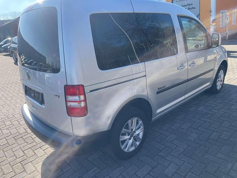 Gebraucht VW Caddy Trendline 102 PS (75 kW) 2012 Reflexsilber metallic Van / Kleinbus