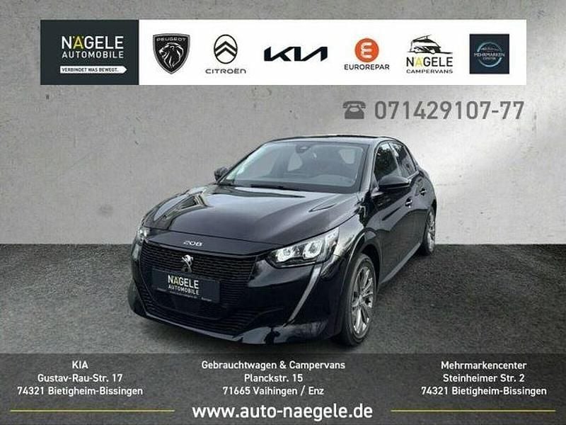 Gebraucht Peugeot e-208 Allure 100 kW (136 PS) 2023 Schwarz Kleinwagen