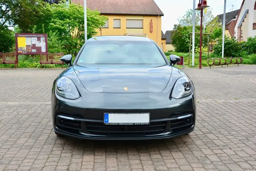 Gebraucht Porsche Panamera 421 PS (309 kW) 2019 Grau Kleinwagen
