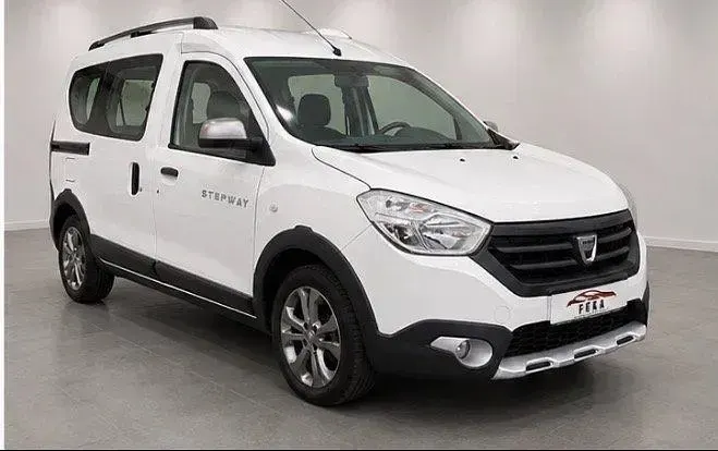Gebraucht Dacia Sandero Stepway 102 PS (75 kW) 2016 Weiß Limousine