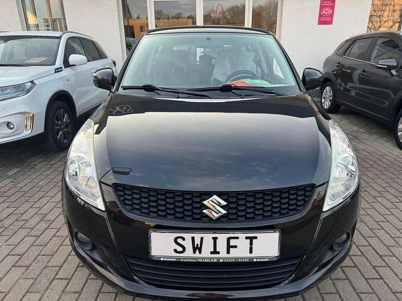 Gebraucht Suzuki Swift Comfort 94 PS (69 kW) 2011 Schwarz Kleinwagen