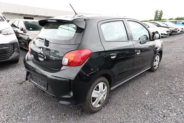 Mystic black pearl mystic black pearl Gebraucht 2023 Mitsubishi Space Star Limousine | 11.009 € (Fairer Preis) - Bild 1/4