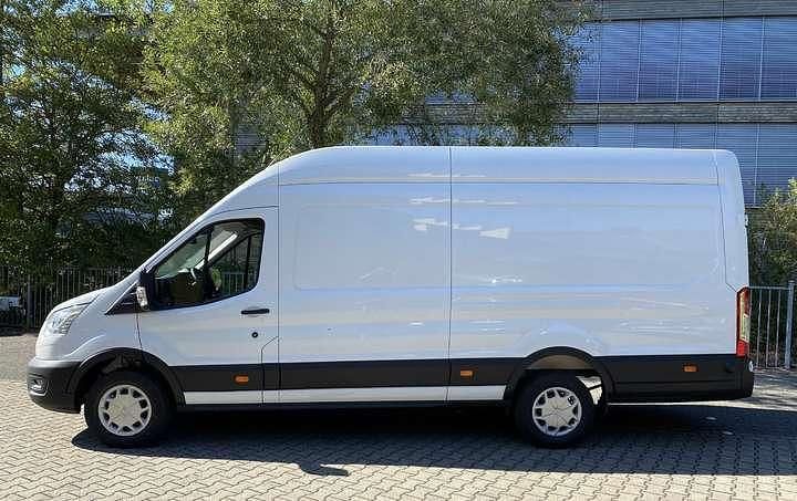 Gebraucht Ford Transit Trend 131 PS (96 kW) 2024 Weiß Van