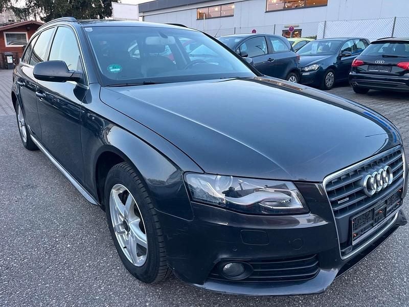 Second-hand Audi A4 Sport 145 CP (106 kW) 2011 Gri Break