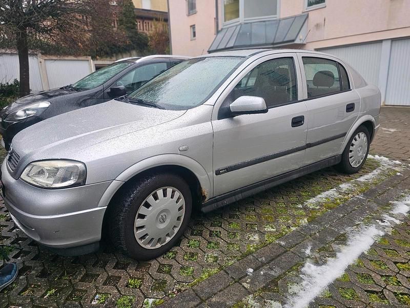Gebraucht Opel Astra 101 PS (74 kW) 2000 Grau Kleinwagen