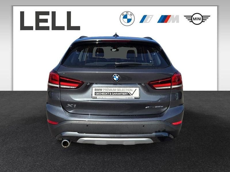 Gebraucht BMW X1 xLine 220 PS (161 kW) 2021 Grau SUV