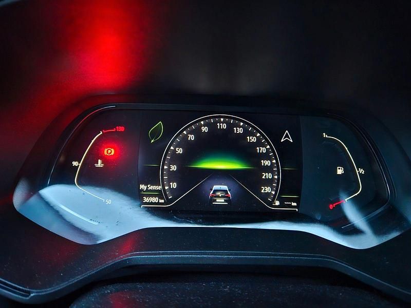 Gebraucht Renault Clio V Intens 91 PS (66 kW) 2022 Schwarz Kleinwagen