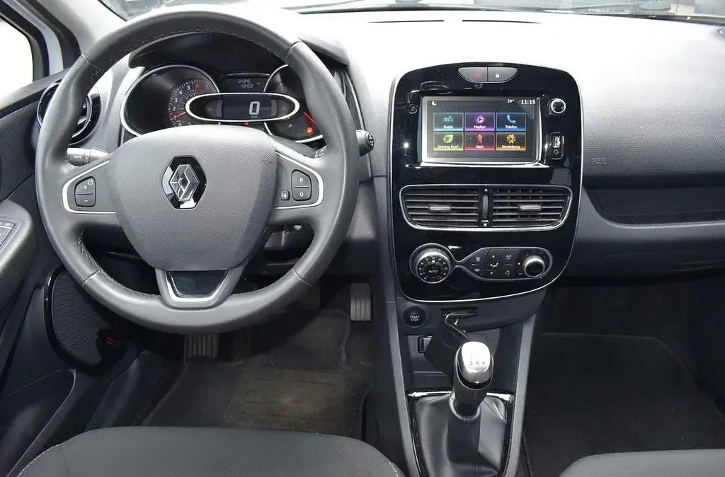 Gebraucht Renault Clio LIMITED 90 PS (66 kW) 2020 Weiß Limousine