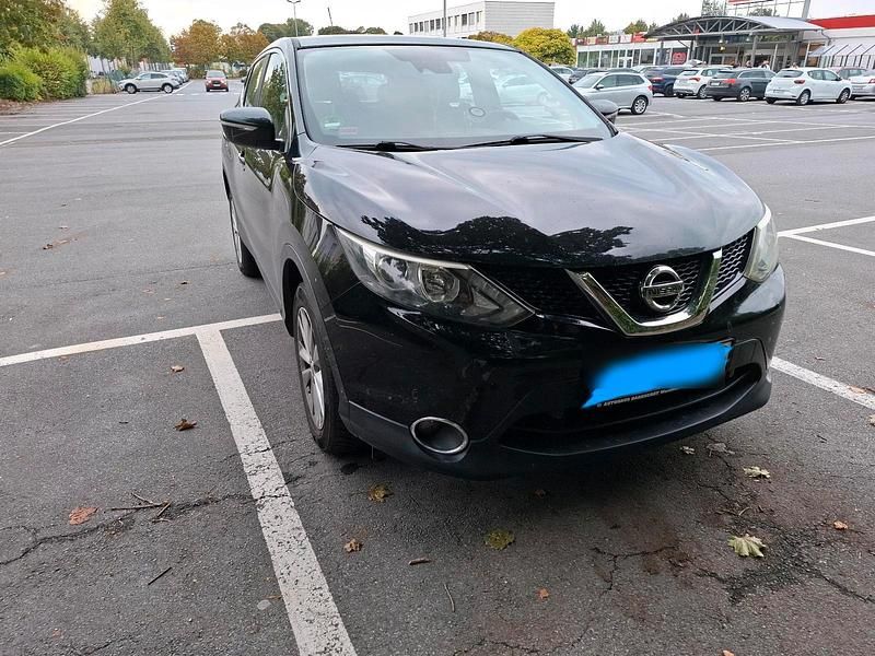 Schwarz Gebraucht 2014 Nissan Qashqai SUV | 9.999 € - Bild 1/4