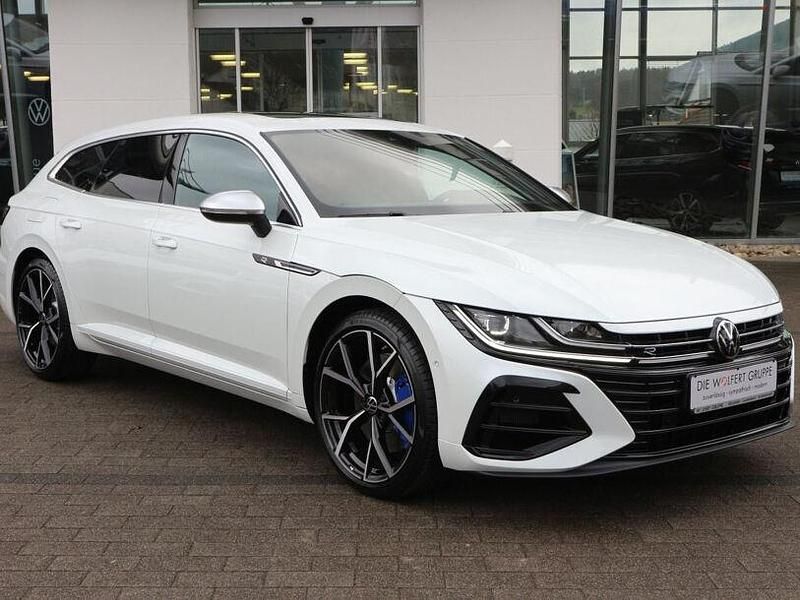 Gebraucht VW Arteon R 320 PS (235 kW) 2023 Oryxweiß perlmutteffekt Coupé