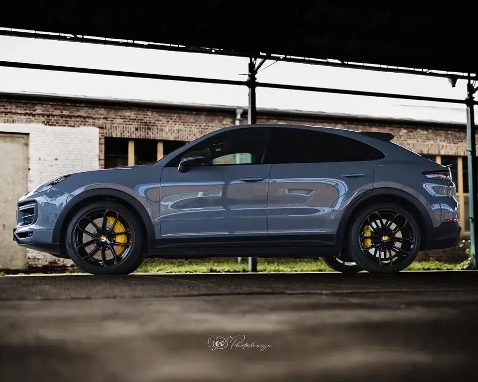 Gebraucht Porsche Cayenne Turbo GT 640 PS (470 kW) 2023 Grau SUV