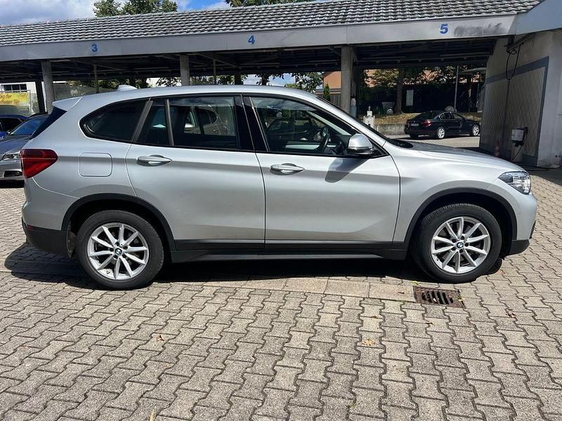 Gebraucht BMW X1 Advantage 231 PS (169 kW) 2016 Silber SUV