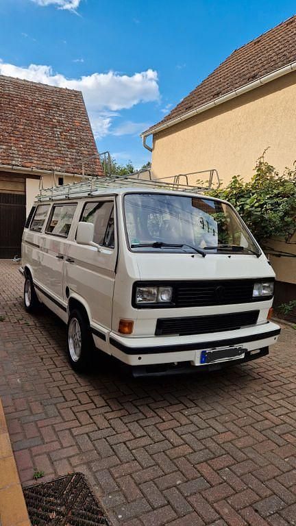 Usado VW Multivan 92 HP (67 kW) 1990 Branco Monovolume