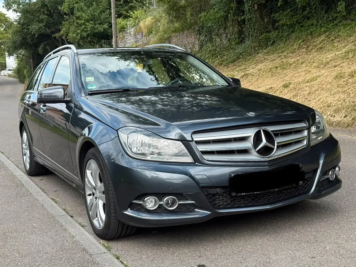 Gebraucht Mercedes 220 170 PS (125 kW) 2014 Grau Kombi