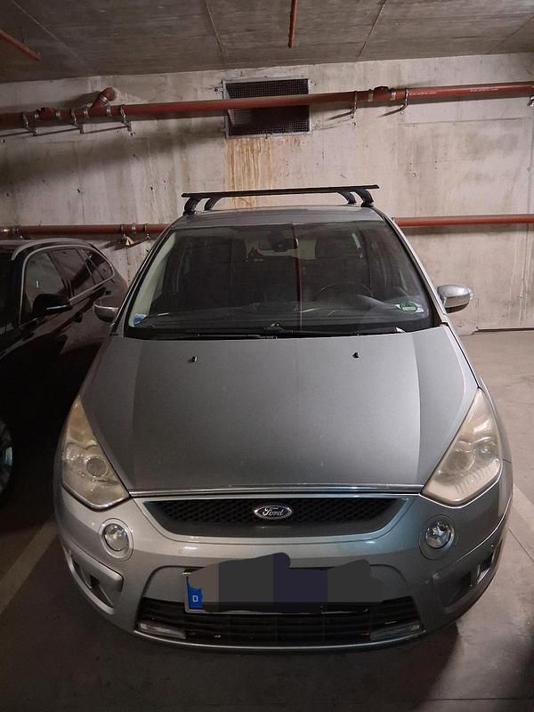 Silber Gebraucht 2006 Ford S-MAX S Van / Kleinbus | 3.299 € (Etwas zu teuer) - Bild 1/4