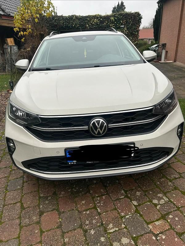 Beige Gebraucht 2022 VW Taigo Life SUV | 18.990 € (Superpreis) - Bild 1/4