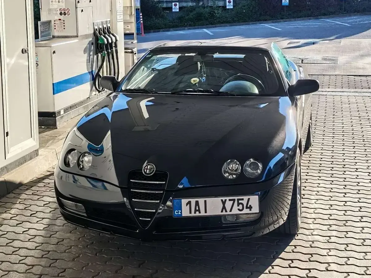 Gebraucht Alfa Romeo Spider 166 PS (122 kW) 2005 Schwarz Cabrio