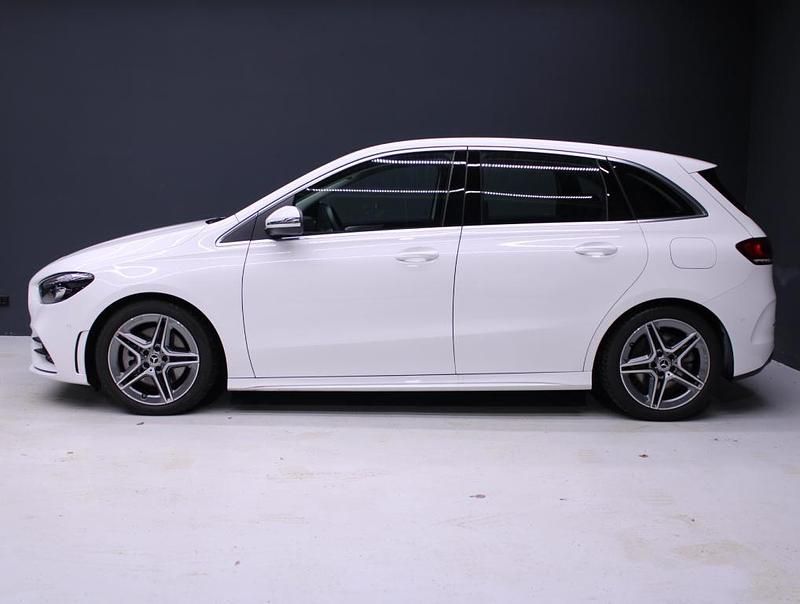 Gebraucht Mercedes B250 AMG 224 PS (164 kW) 2022 Unilack polarweiß Van / Kleinbus