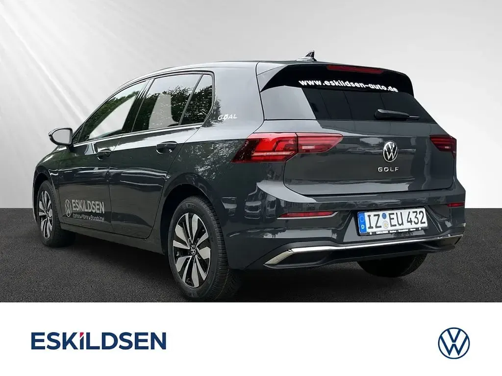 Gebraucht VW Golf VIII Goal 116 PS (85 kW) 2025 Grau Limousine