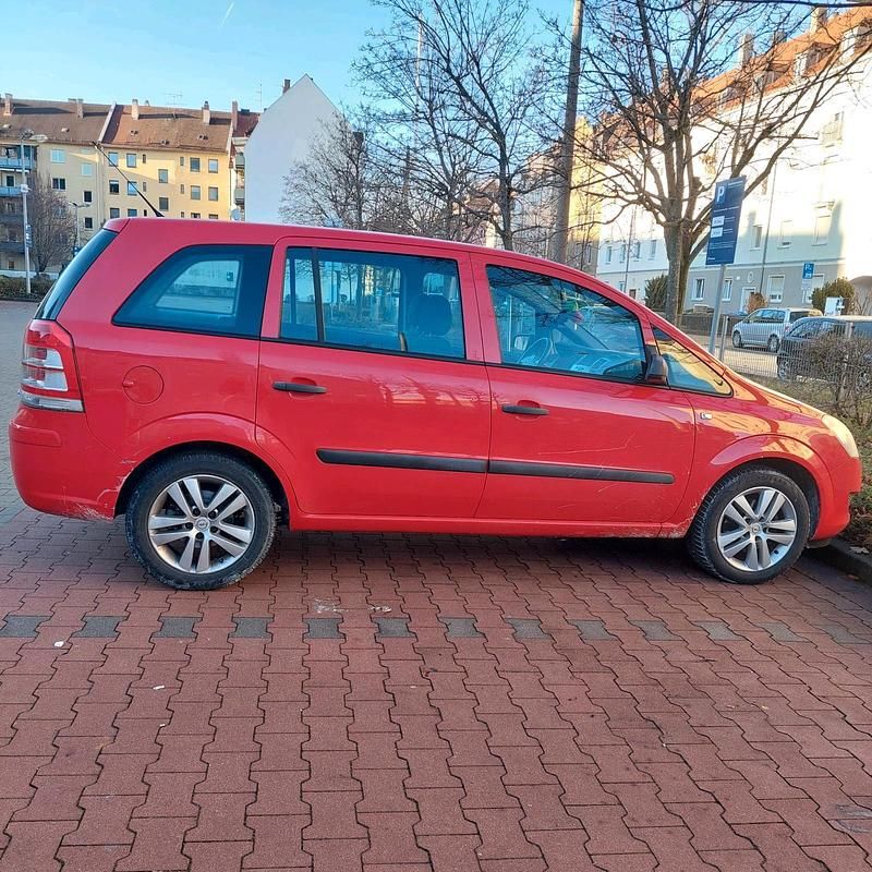 Gebraucht Opel Zafira 115 PS (84 kW) 2009 Rot Van / Kleinbus