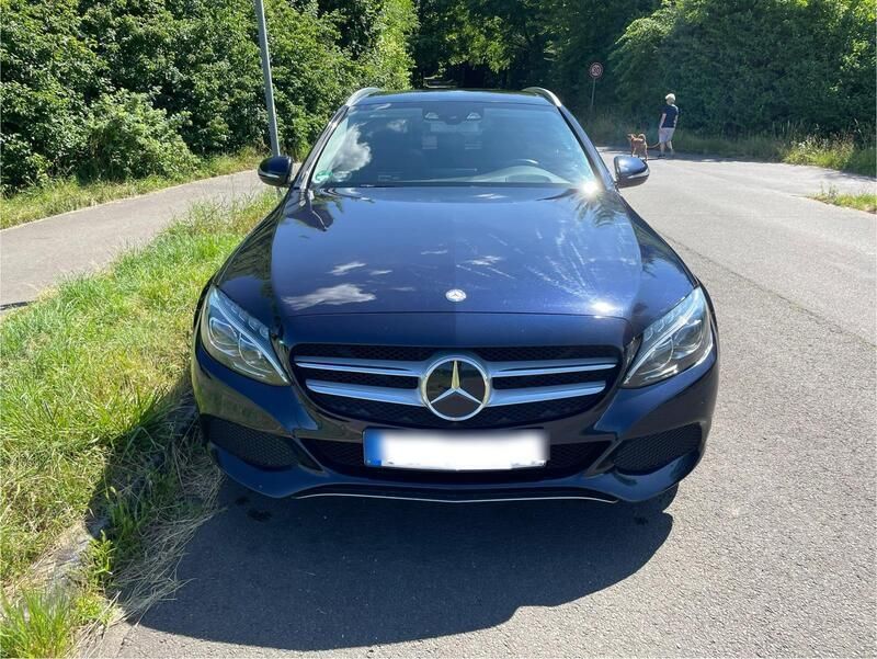 Blau Gebraucht 2015 Mercedes C220 Avantgarde Kombi | 15.500 € (Fairer Preis) - Bild 1/4