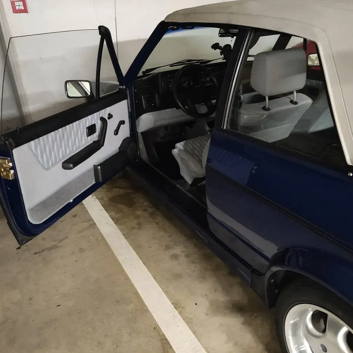 Brugt VW Golf Cabriolet 98 HK (72 kW) 1993 Grå Cabriolet