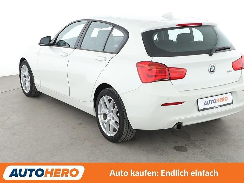 Gebraucht BMW 116 Advantage 109 PS (80 kW) 2016 Weiß Kleinwagen