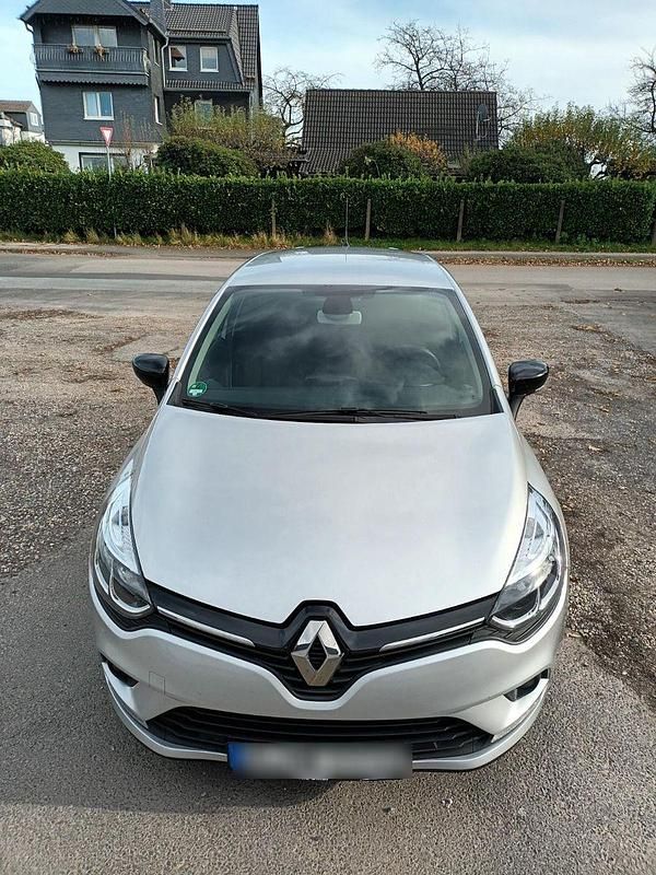 Gebraucht Renault Clio IV LIMITED 91 PS (66 kW) 2019 Grau Kleinwagen