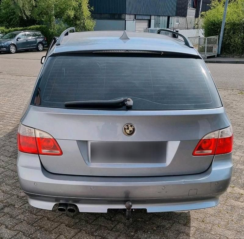 Second-hand BMW 530 231 CP (169 kW) 2006 Gri Break