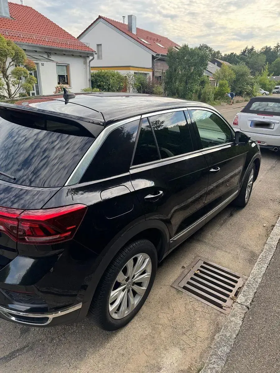 Gebraucht VW T-Roc 150 PS (110 kW) 2019 Schwarz SUV