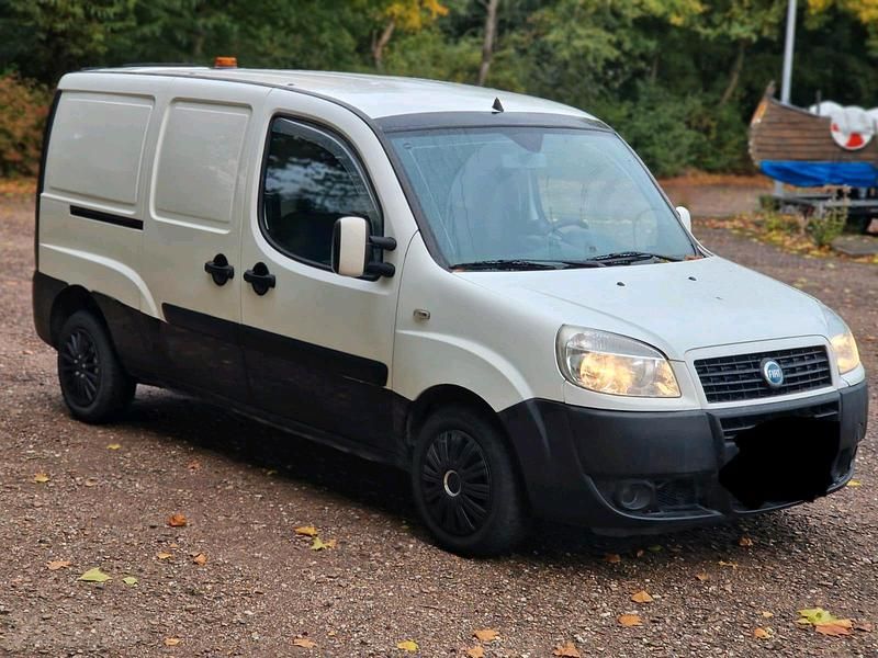 Weiß Gebraucht 2007 Fiat Doblò Van / Kleinbus | 3.199 € (Fairer Preis) - Bild 1/4