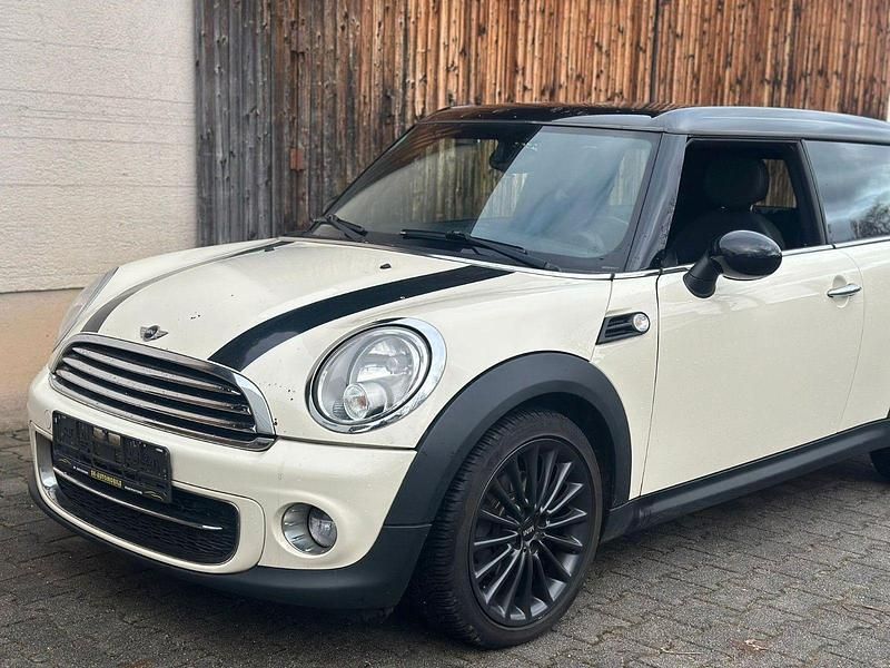 Gebraucht Mini Cooper Clubman 111 PS (81 kW) 2010 Weiß Kombi