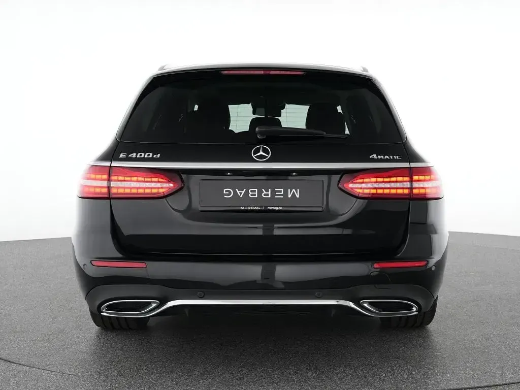 Gebraucht Mercedes E400 AMG 330 PS (242 kW) 2022 Schwarz Limousine