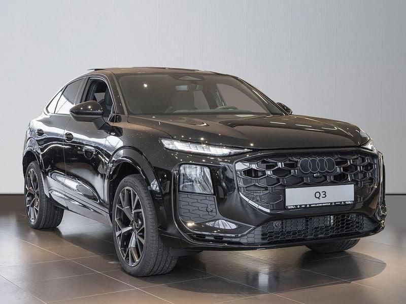 Neu Audi Q3 Sportback Ambiente 272 PS (200 kW) 2026 Schwarz SUV