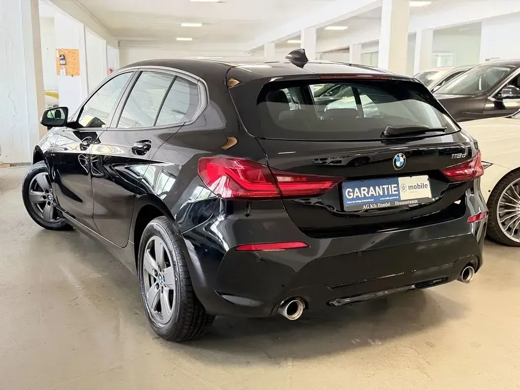Gebraucht BMW 118 Advantage 150 PS (110 kW) 2021 Schwarz Kleinwagen