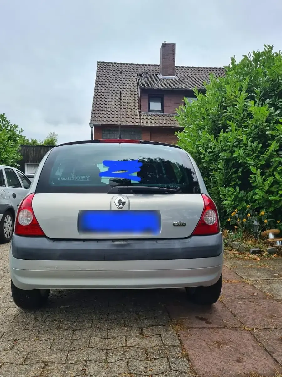 Brugt Renault Clio II 75 HK (55 kW) 2003 Grå Hatchback